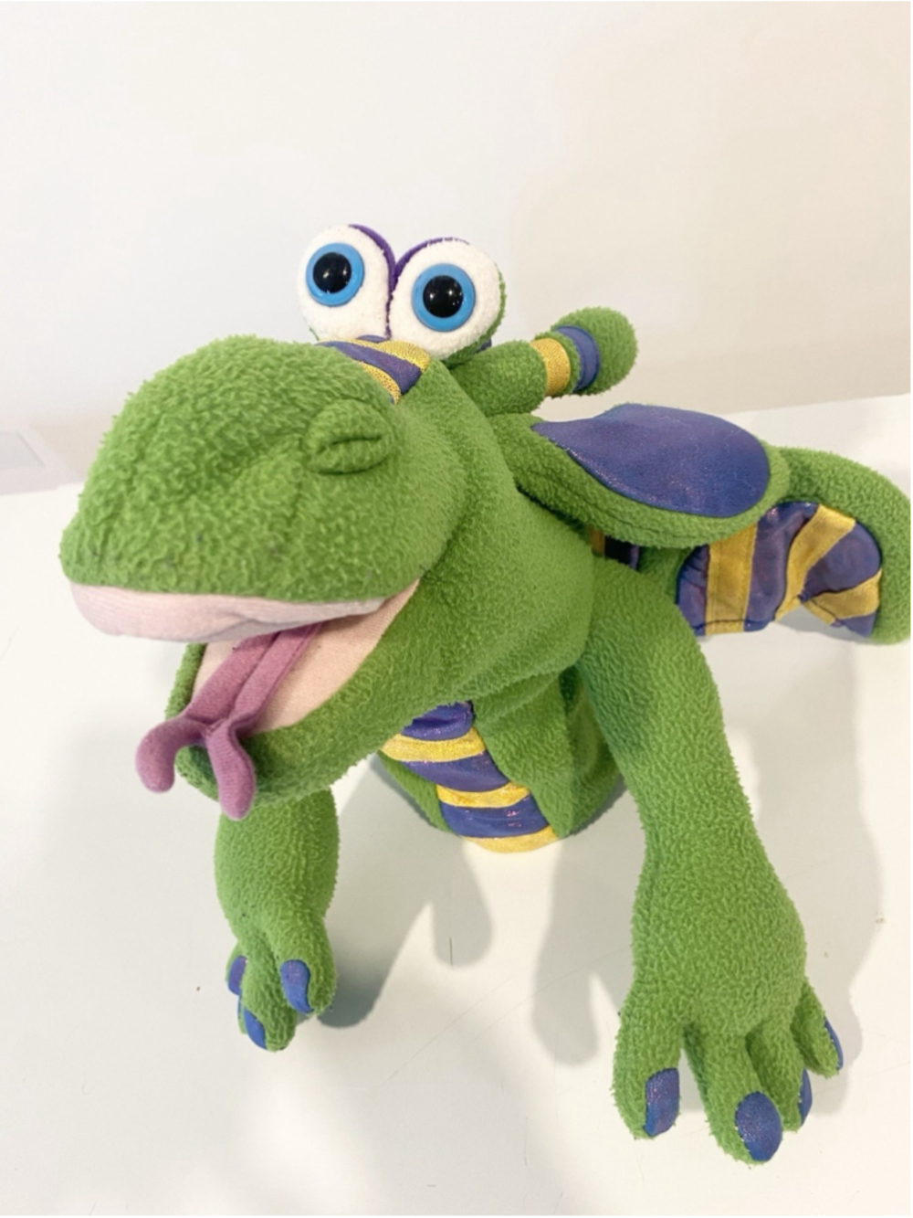 Melissa & Doug Smoulder Dragon Puppet SML Doofy the Dragon Plush Hand Puppet